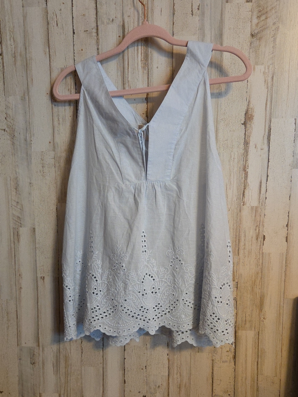 Ink +Ivy Light Blue Eyelet Sleeveless Women's Top